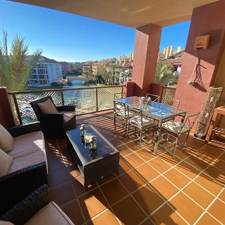 Apartamento Con Terraza Sobre La Marina De Sotogrande ซานโรเก ภายนอก รูปภาพ