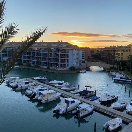 Apartamento Con Terraza Sobre La Marina De Sotogrande ซานโรเก ภายนอก รูปภาพ