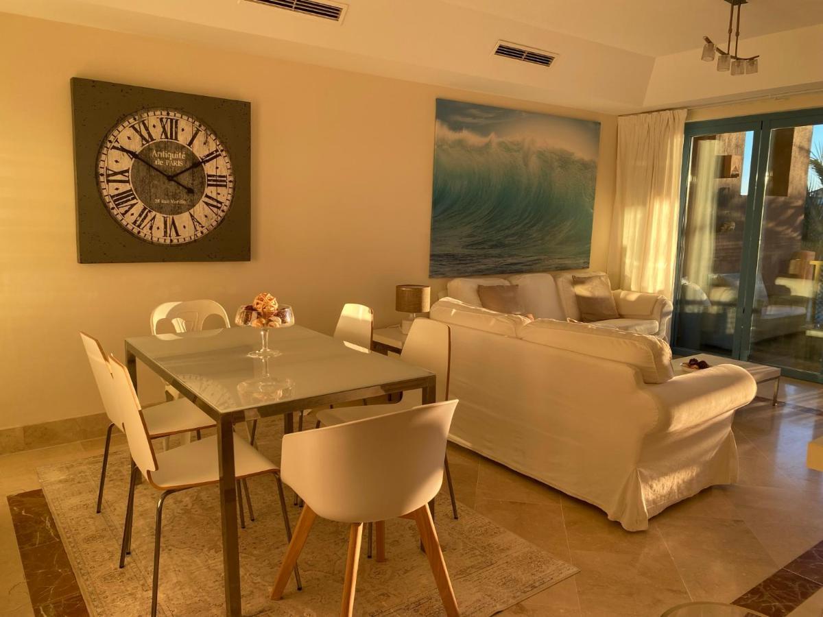 Apartamento Con Terraza Sobre La Marina De Sotogrande ซานโรเก ภายนอก รูปภาพ