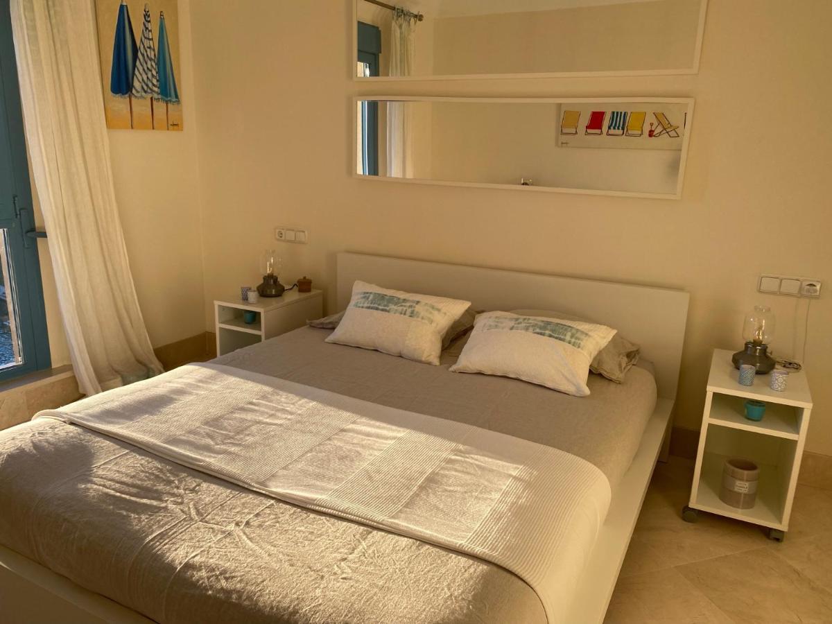 Apartamento Con Terraza Sobre La Marina De Sotogrande ซานโรเก ภายนอก รูปภาพ