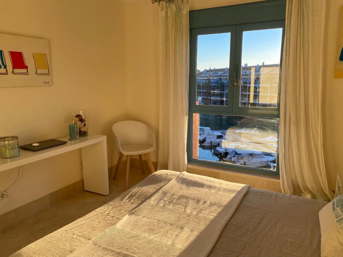 Apartamento Con Terraza Sobre La Marina De Sotogrande ซานโรเก ภายนอก รูปภาพ